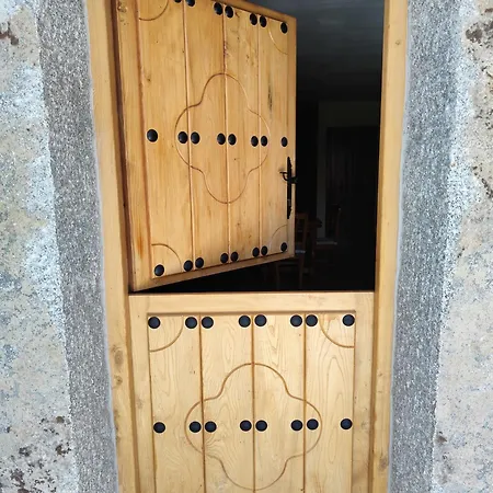 펜션 Cumbres Y Costumbres De Gredos 요요스델에스피뇨