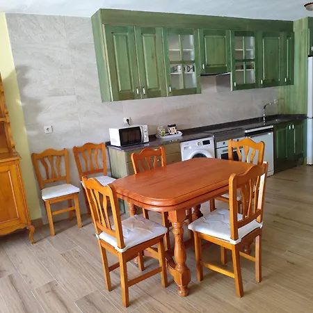 Cumbres Y Costumbres De Gredos