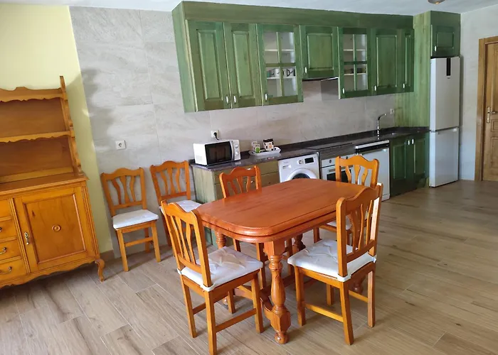 Cumbres Y Costumbres De Gredos