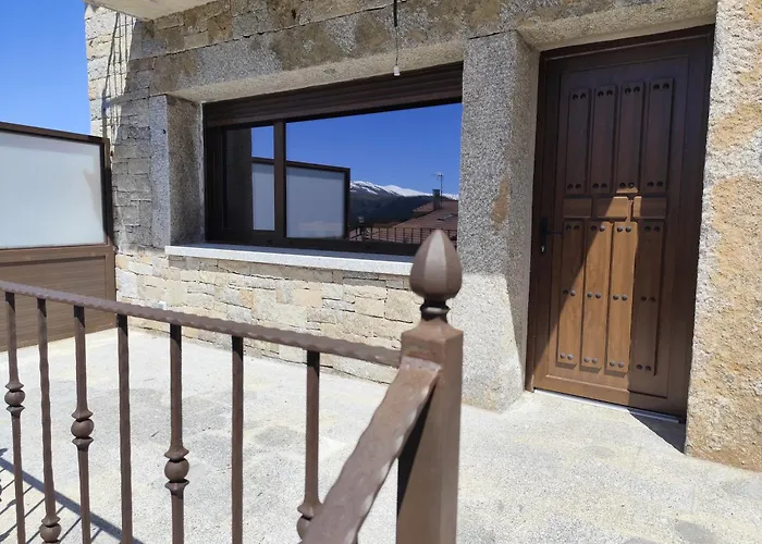 Cumbres Y Costumbres De Gredos *